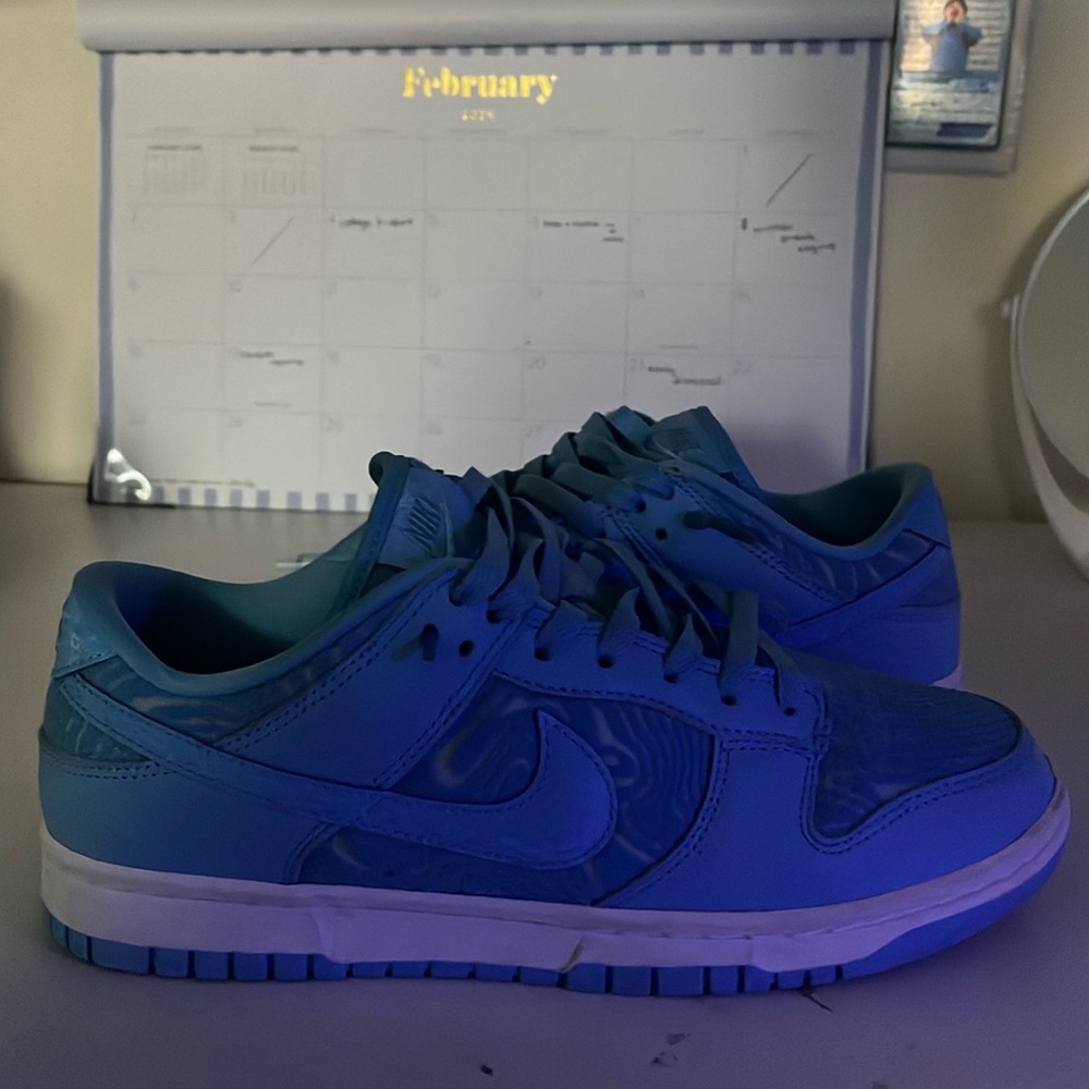 worn under 5 times, perfect condition. size 8.5 men’s, 10 women’s. no box - Picture 1 of 4